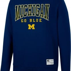 Colosseum Men's Michigan Wolverines Blue Scholarship Pullover Sweatshirt
